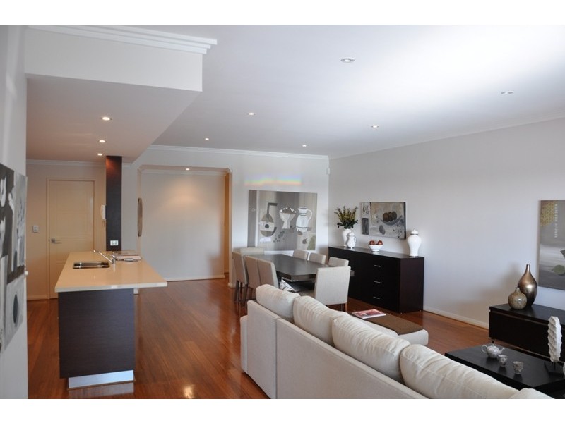 4/18 Cannaregio Sq, Mandurah WA 6210