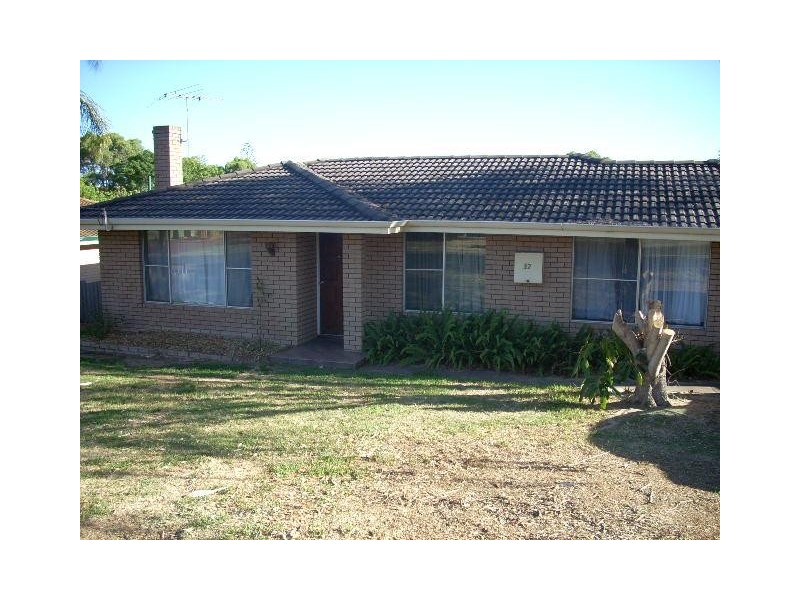 32 Service Street, Mandurah WA 6210