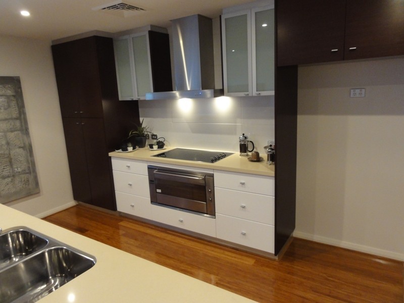18 Cannaregio Sq, Mandurah WA 6210