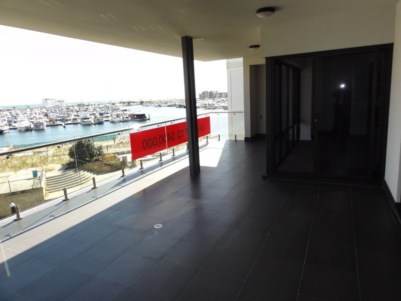 18 Cannaregio Sq, Mandurah WA 6210
