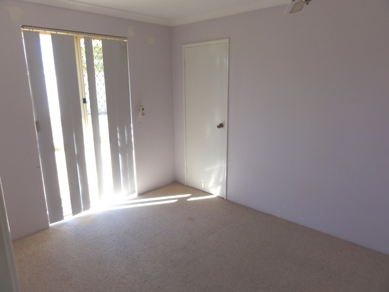 2 /8 Waterfall Cove, Greenfields WA 6210