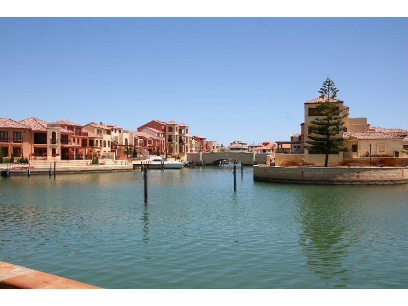 26 Spoonbill Rtt, Wannanup WA 6210