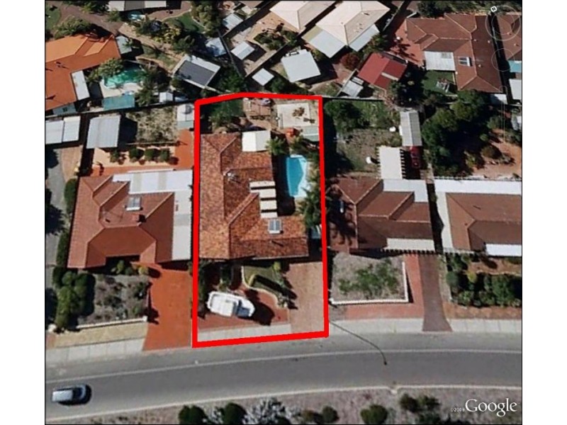 36 Peelwood Pde, Halls Head WA 6210