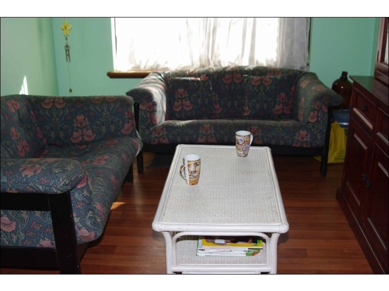 36 Peelwood Pde, Halls Head WA 6210