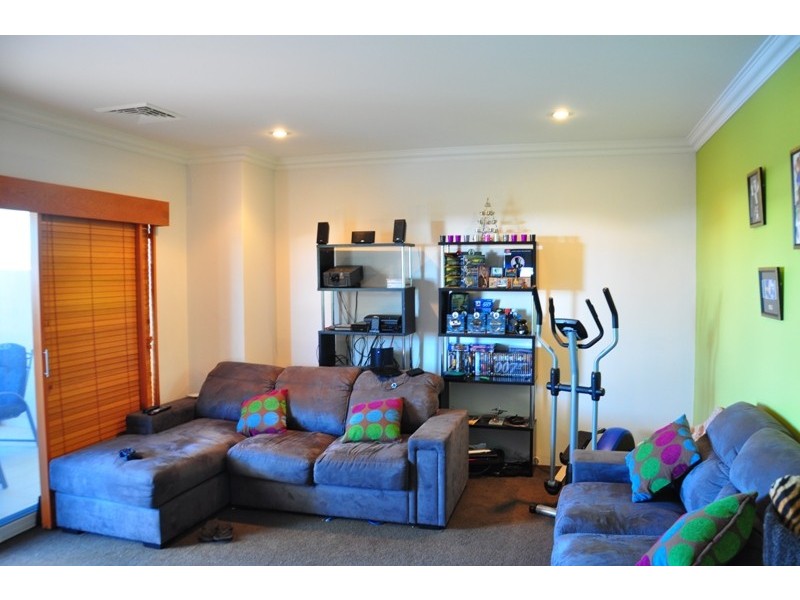 8a Sirrocco Drive, Erskine WA 6210