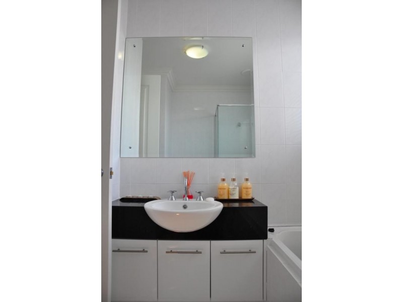 8a Sirrocco Drive, Erskine WA 6210