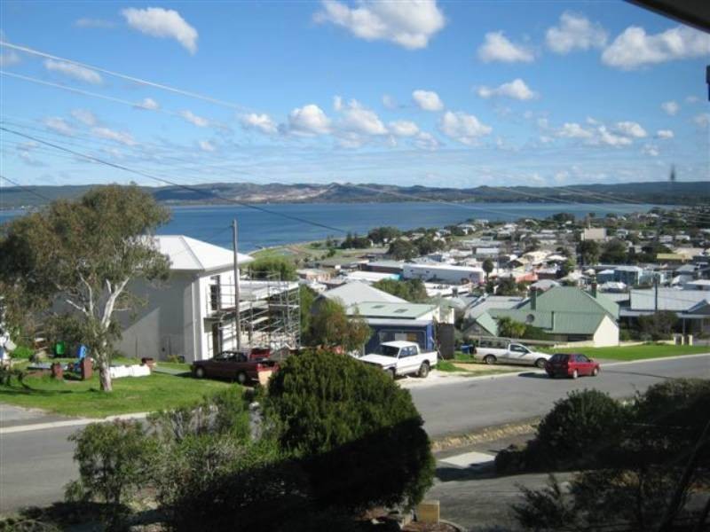 2 Grey Street, Albany WA 6330