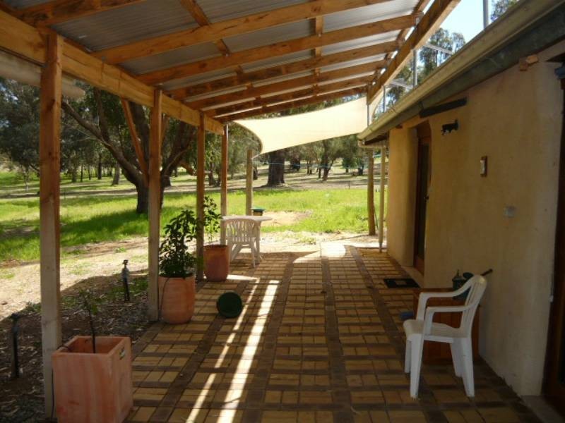 17 Dods Retreat, Lake Clifton WA 6215