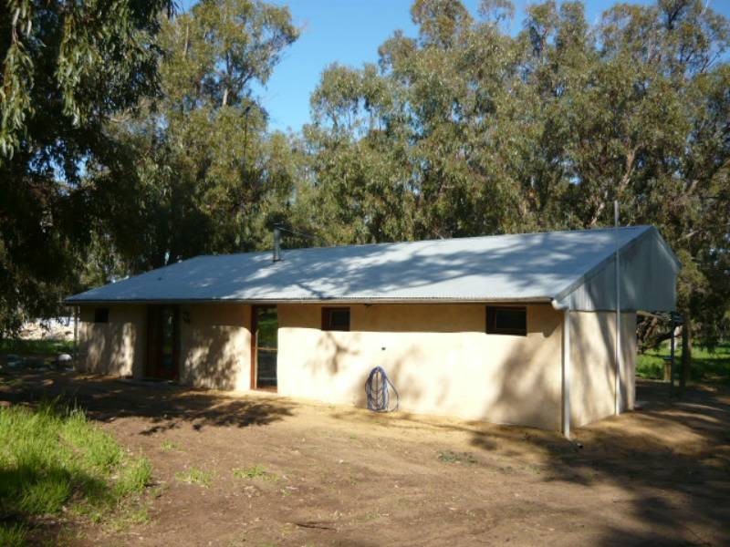 17 Dods Retreat, Lake Clifton WA 6215