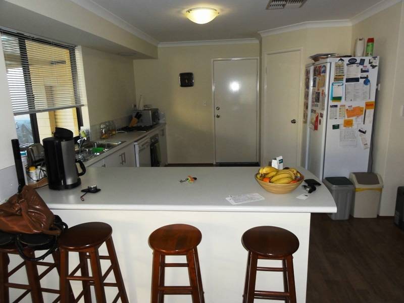 4 Champagny Way, Secret Harbour WA 6173