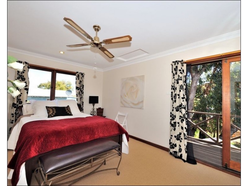 9 Haze Road, Falcon WA 6210