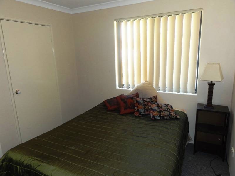 1 Newark Way, Secret Harbour WA 6173