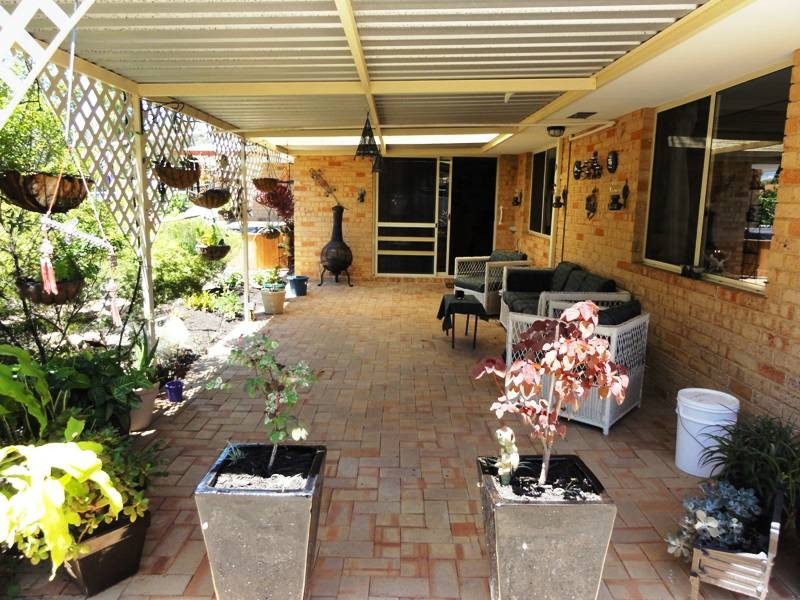 8 River Glen Drive, North Yunderup WA 6208