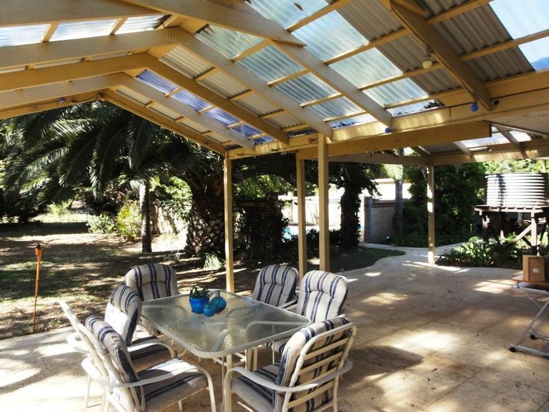 20 Nutbush Ave, Falcon WA 6210