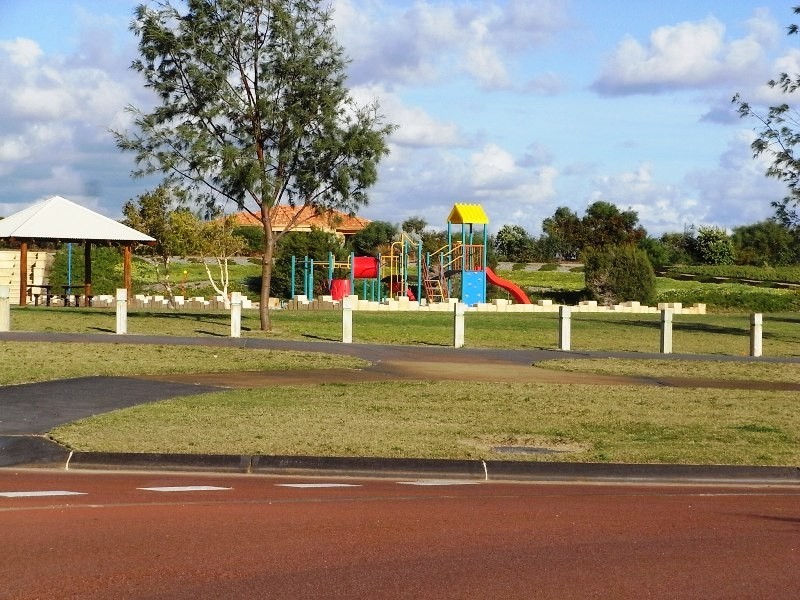 20 George Hibbert Road, Madora Bay WA 6210