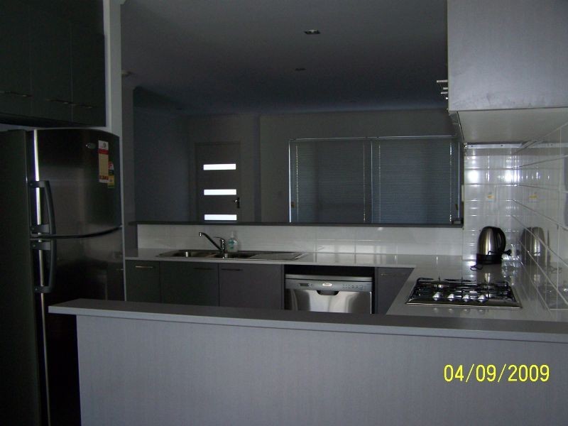 4/5 Bower Drive, Erskine WA 6210