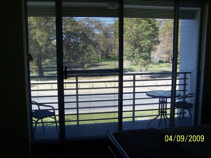 4/5 Bower Drive, Erskine WA 6210