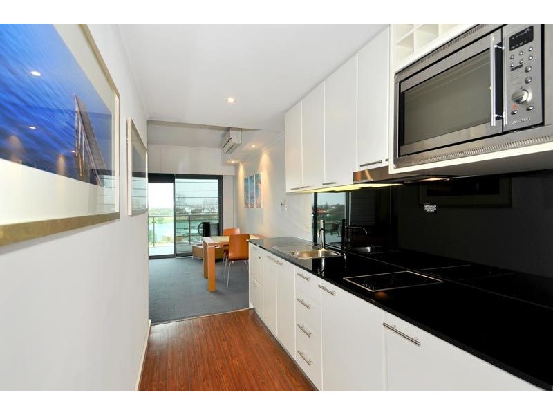 402/16 Dolphin Drive, Mandurah WA 6210