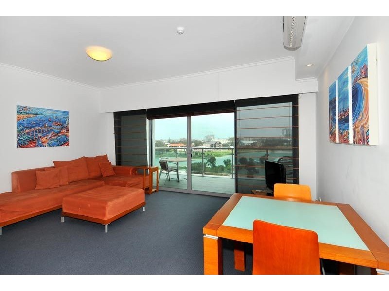 402/16 Dolphin Drive, Mandurah WA 6210