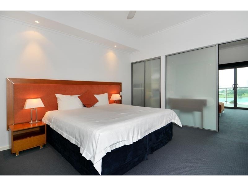 402/16 Dolphin Drive, Mandurah WA 6210