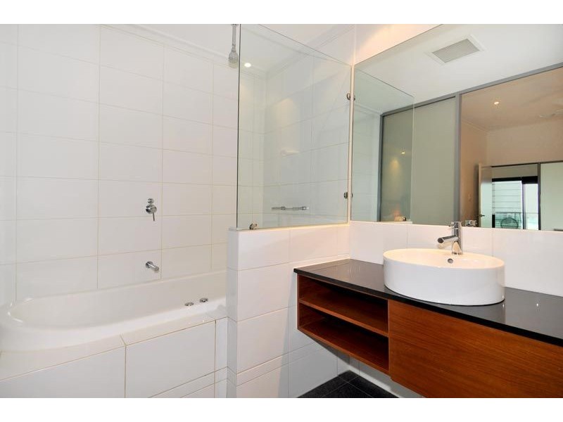 402/16 Dolphin Drive, Mandurah WA 6210