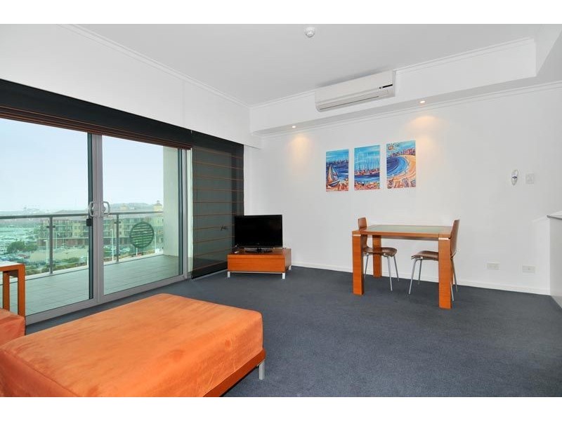 402/16 Dolphin Drive, Mandurah WA 6210