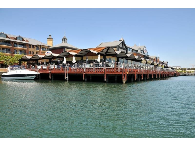 402/16 Dolphin Drive, Mandurah WA 6210