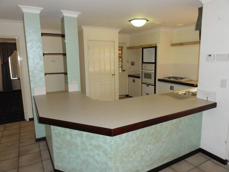 21 Tacoma Loop, Dudley Park WA 6210