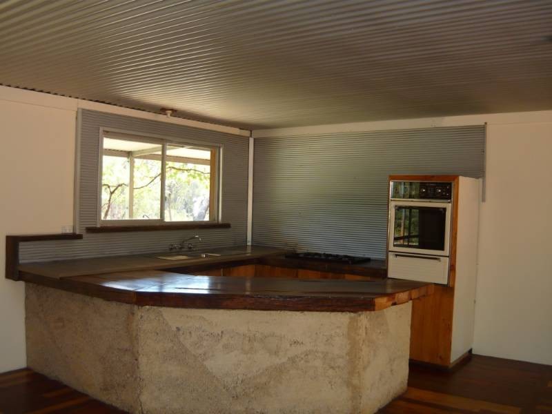 95 HOUGHAM ROAD, Barragup WA 6209