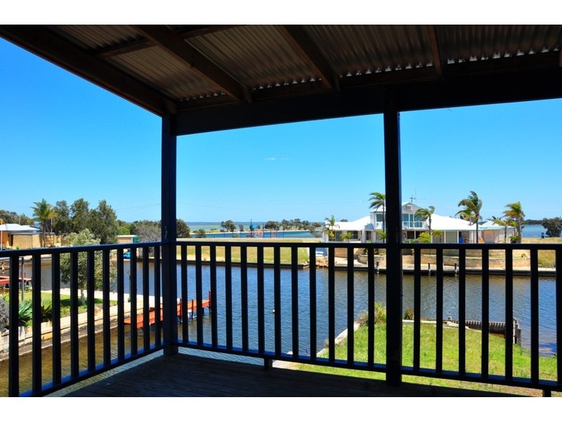 102 Kiap Rd, South Yunderup WA 6208