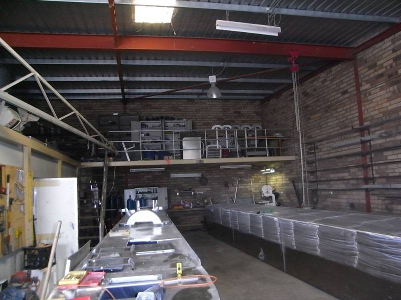 1/6 Thornborough Road, Greenfields WA 6210