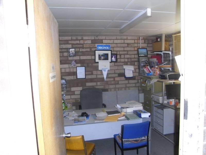 1/6 Thornborough Road, Greenfields WA 6210