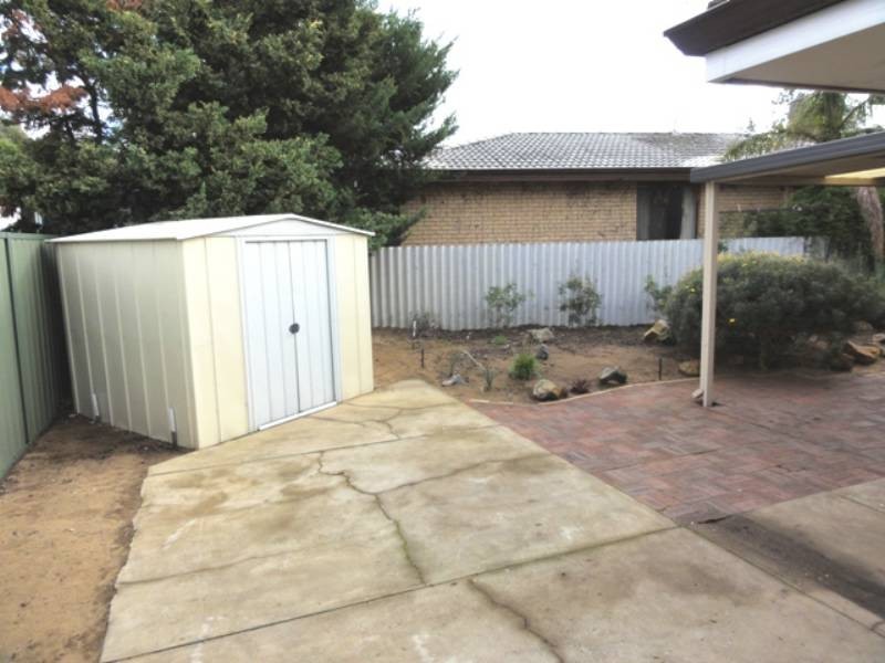 3 Merryfull Rd., Mandurah WA 6210