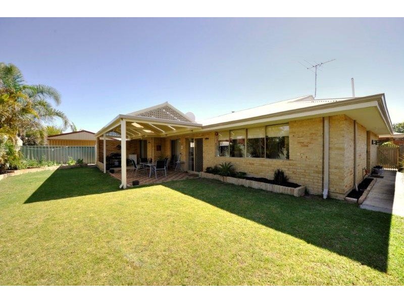 23 ROCHESTER WAY, Meadow Springs WA 6210