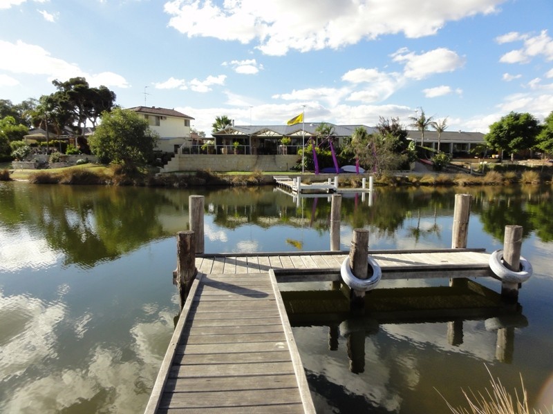 6 Sun Land Avenue, South Yunderup WA 6208