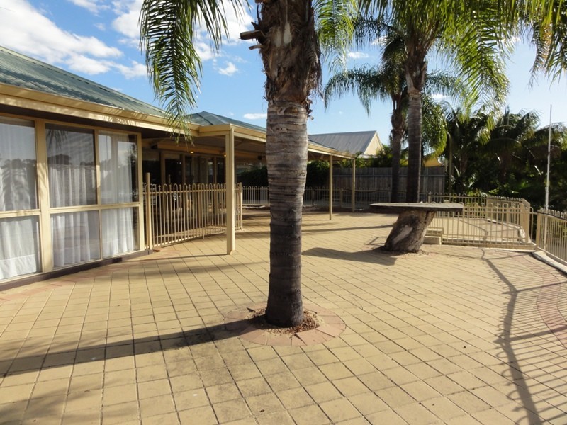 6 Sun Land Avenue, South Yunderup WA 6208