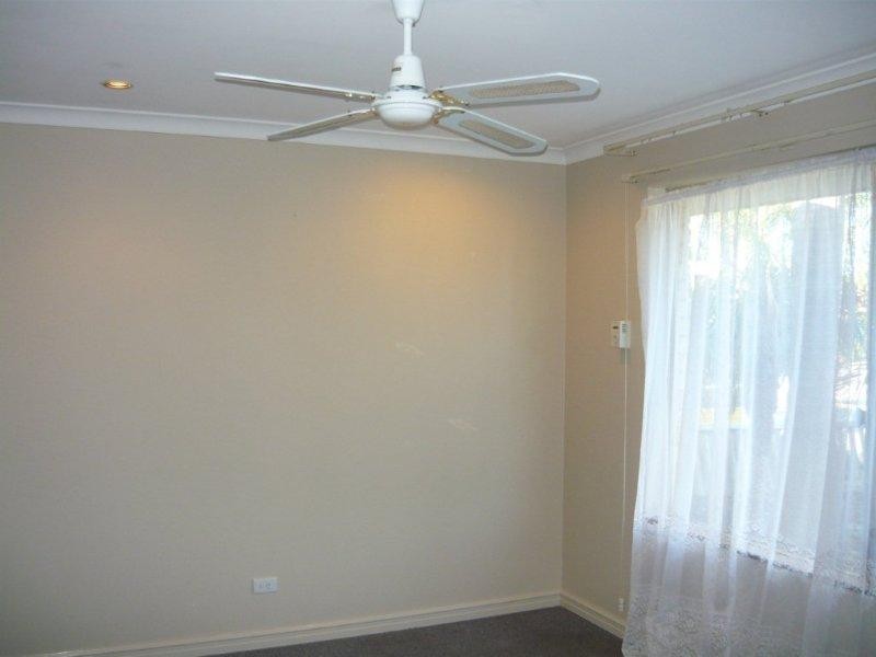 9 Pender Court, Thornlie WA 6108