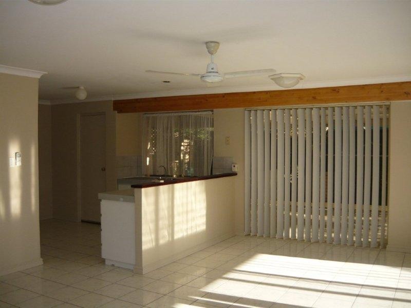 9 Pender Court, Thornlie WA 6108