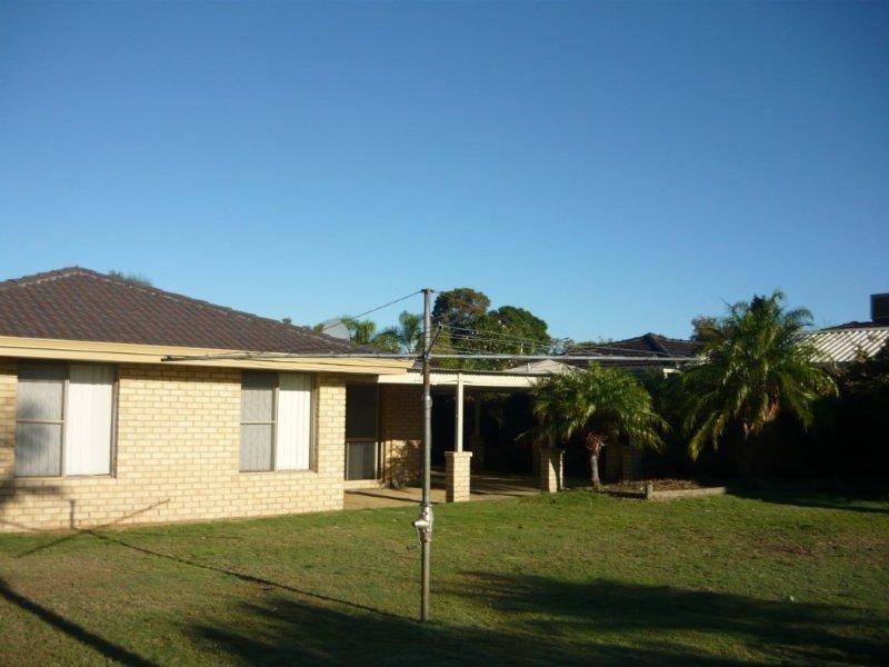 9 Pender Court, Thornlie WA 6108