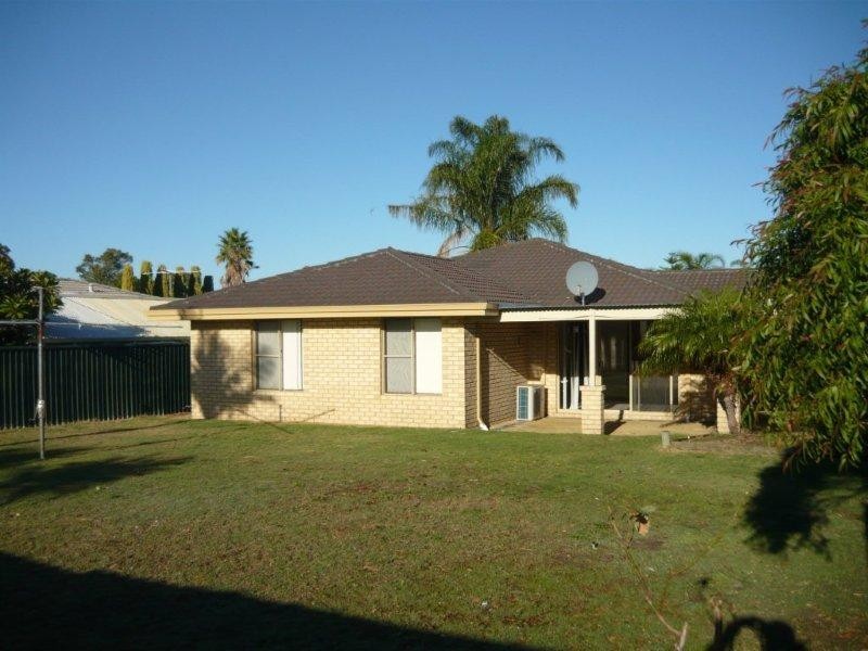9 Pender Court, Thornlie WA 6108