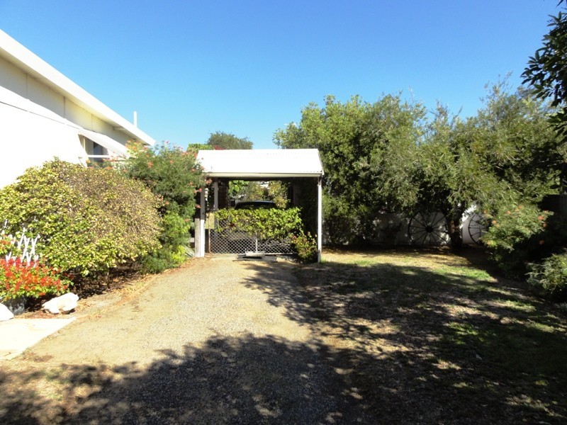 5 Goomarl St, Dudley Park WA 6210