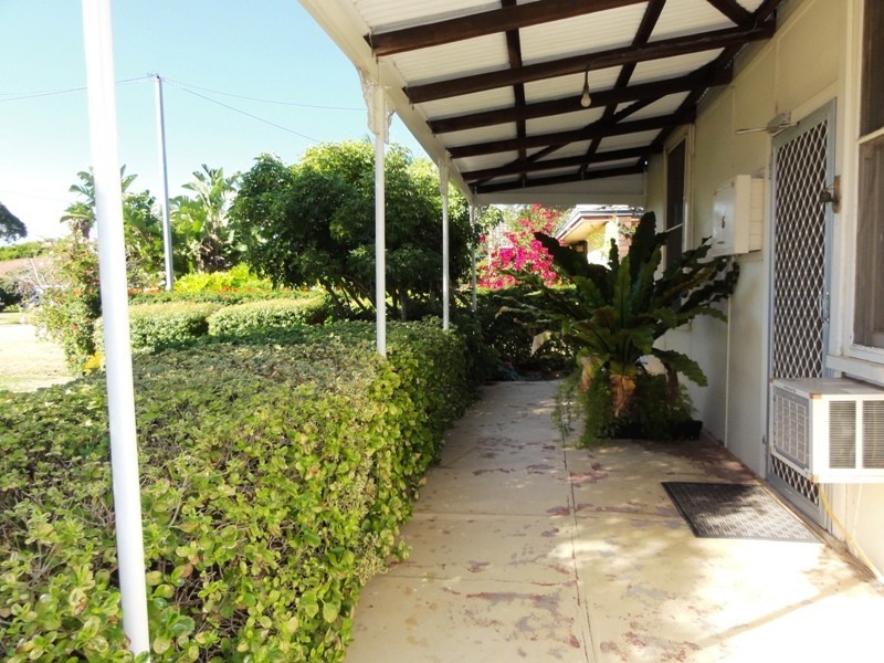 5 Goomarl St, Dudley Park WA 6210