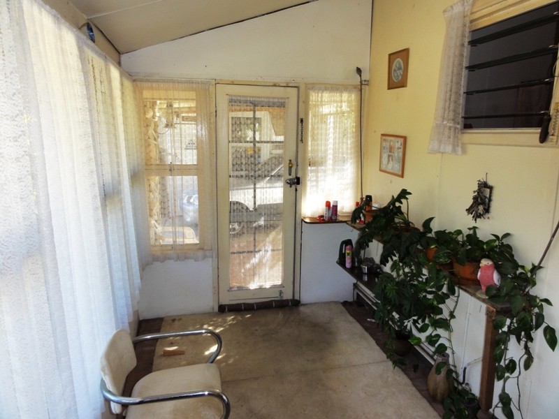 5 Goomarl St, Dudley Park WA 6210