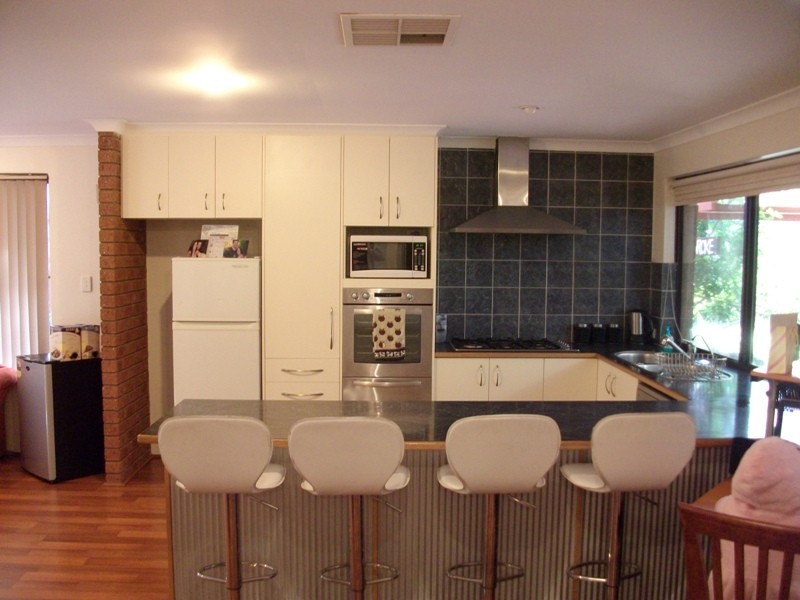 93 Bortolo Drive, Greenfields WA 6210