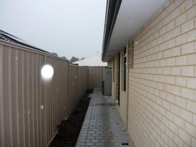 9 Sorrento Turn, Secret Harbour WA 6173