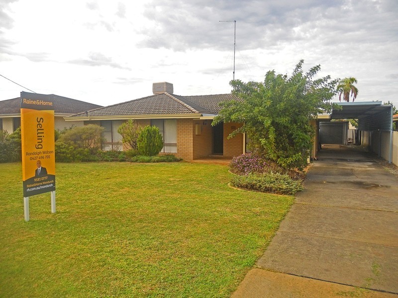 15 Curlew St, Dudley Park WA 6210