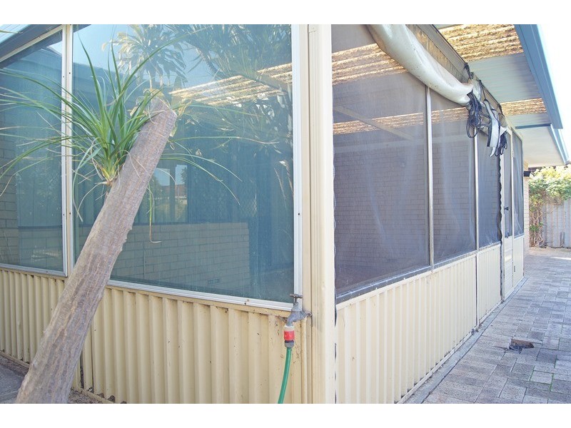 15 Curlew St, Dudley Park WA 6210