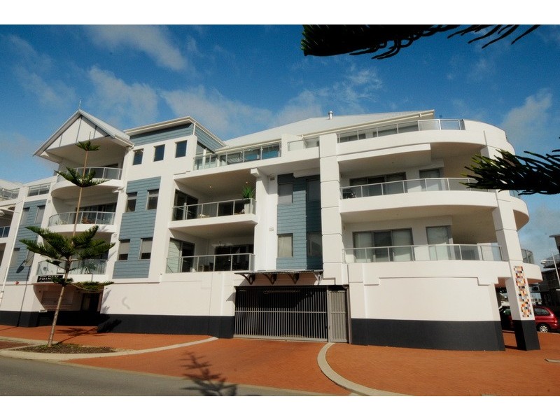 20/1 Breakwater, Mandurah WA 6210