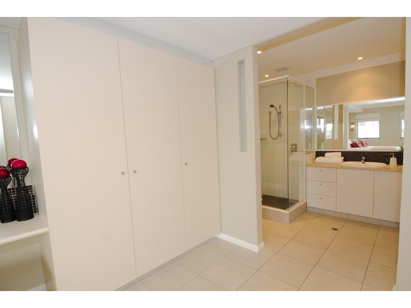 20/1 Breakwater, Mandurah WA 6210