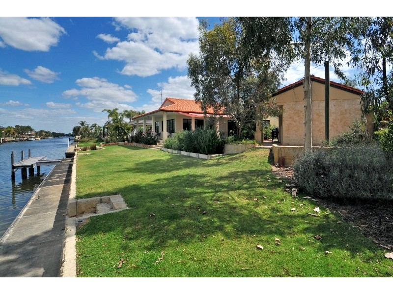 100 Moyup Way, South Yunderup WA 6208